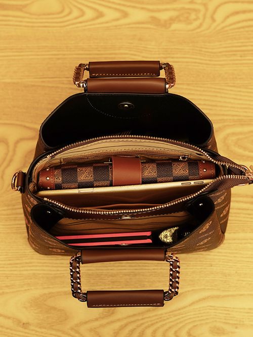 2025 new high-end women's handbag with floral patterns