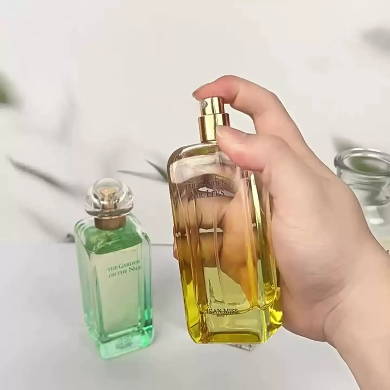 productThumbnail