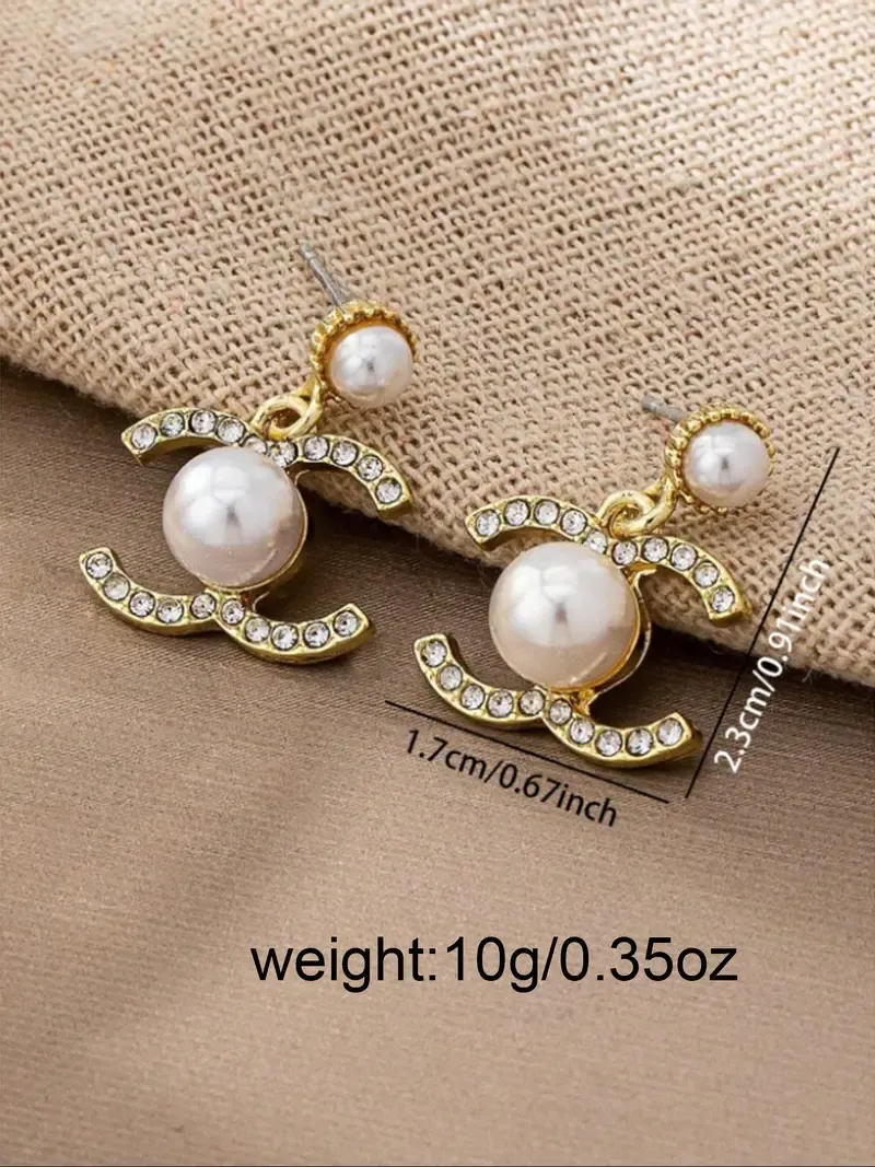 Ladies' Elegant Pearl-Embellished Drop Earrings, Vintage-Style Fashion Earrings, Suitable for Everyday Wear, Jewelry Gift, High-Quality Earrings, Pearl Accents, Pearl Earrings