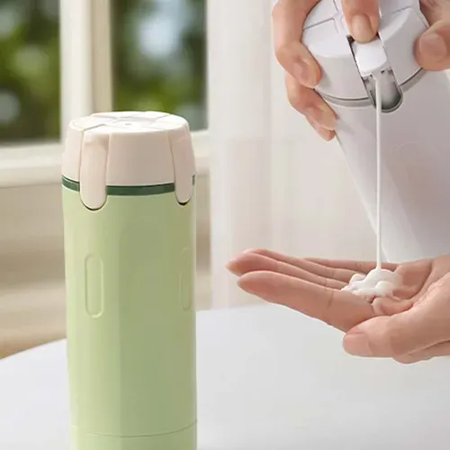 ⚡4-in-1 Travel Dispenser Bottle