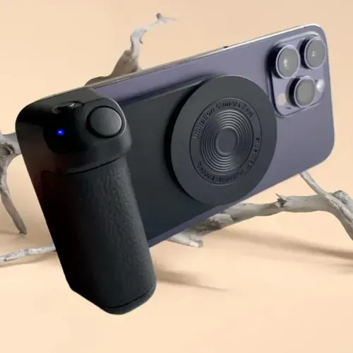 🤳Magnetic Camera Handle Bluetooth Bracket