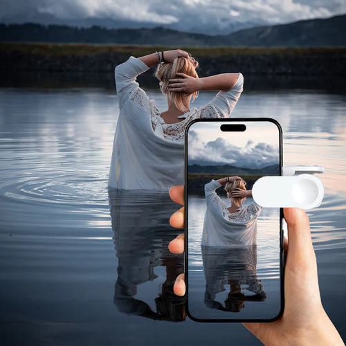 Mirror Reflection Clip - Capture Stunning Reflections Instantly