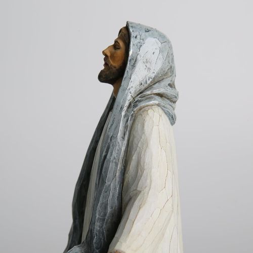 Statue of Jesus Christ with open arms—a religious gift suitable for the modern home