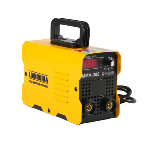 A máquina de solda de nível industrial, o hardcore para soldagem, pode lidar facilmente com soldagem de metal grosso.  O corpo leve é portátil e fácil de mover.  O painel de exibição digital é fácil de operar.  Possui proteção integrada contra superaquecimento e sobrecarga.  O arco é estável com poucos respingos.  É adequado para vários cenários, como fabricação industrial e construção.  A qualidade da soldagem é tão estável quanto uma rocha!