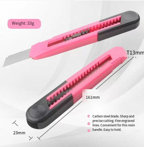 Um conjunto de ferramentas domésticas multifuncionais rosa, contendo 151 ferramentas, cobrindo todos os cenários de manutenção doméstica.  A alça antiderrapante rosa proporciona uma pegada confortável e a caixa de ferramentas é bem organizada com uma alta qualidade de aparência.  As ferramentas são resistentes e duráveis, ajudando você a se tornar facilmente um especialista em manutenção doméstica, gerenciando sua casa de maneira elegante e eficiente.