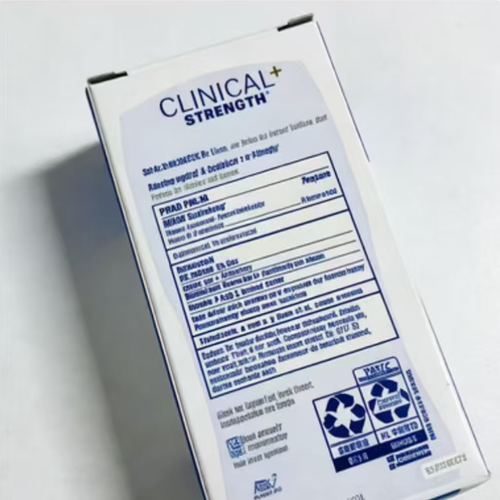 Design de rolamento de esferas + textura refrescante, absorvida rapidamente, sem deixar uma sensação oleosa.  Proporciona até 48 horas de efeito desodorizante duradouro.  Faça o pedido hoje e você receberá 2 frascos de desodorante e antitranspirante de fragrância de grau médico, basta um pequeno tubo para um uso prático em movimento.  Diga adeus à vergonha pegajosa sob as axilas.  Desfrute de uma sensação fresca e confortável durante todo o ano.