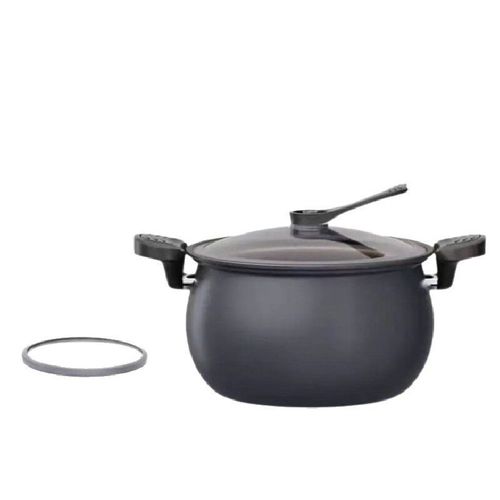 Maravilha de cozinha rápida e rápida na cozinha: Estrutura de proteção com vedação dupla com vedação de pressão, dispositivo de liberação rápida de pressão de 5 segundos + tecnologia de micropressão de micropressão do forro interno de titânio não revestido.como cozimento rápido e cozimento lento para refeições em família.  Ele não apenas preserva o sabor fresco e delicioso e a nutrição original dos ingredientes, mas também garante a segurança e a conveniência do processo de cozimento.