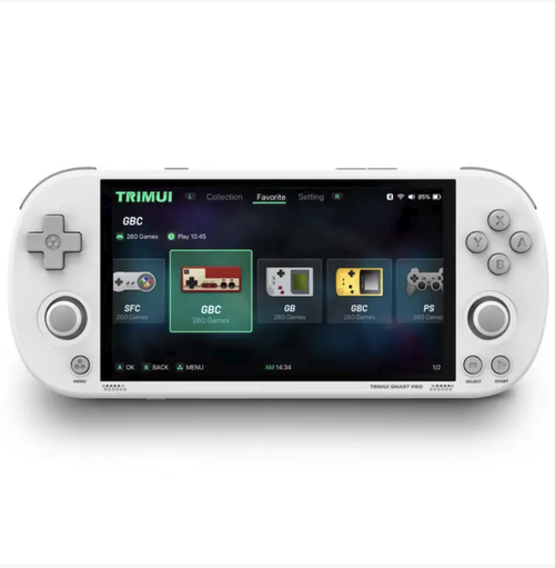 TRIMUI SMART PRO é um dispositivo portátil IPS de código aberto com uma tela grande em alta definição e cores ricas e detalhadas.  O sistema open-source é compatível com jogos em múltiplas plataformas, e a operação profissional das chaves é confortável. O firmware pode ser personalizado para embelezamento.  Com este único dispositivo portátil, você pode desbloquear uma vasta coleção de clássicos e reviver seus momentos de infância jogando a qualquer hora e em qualquer lugar.