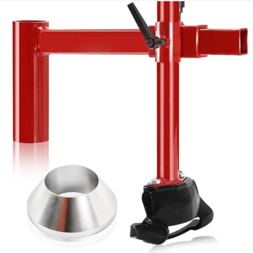 Kit de troca de pneus manual atualizado, com cones guia prateados, braçadeiras soldadas reforçadas e design que economiza esforço com alavanca. Auxilia no ajuste da posição do nariz para facilitar a desmontagem e montagem de pneus pneumáticos de veículos grandes, reduzindo colisões entre aro e o pneu. Ao trabalhar em superfícies duras, aplique força de forma constante. Após o uso, limpe e mantenha-o. Adequado para reparos automotivos e situações de reparo móvel de pneus.