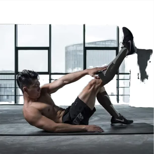 Essa meia de varizes com pressão gradiente possui elasticidade e respirabilidade extremamente altas.  Pode promover o fluxo natural do sangue e ajudá-lo a retornar ao coração.  receberá qualquer cinco pares de meias Prati Yoga Professional Outdoor Sports Varicos Pressure Nerving.  Você pode usá-las todos os dias para deixar suas pernas mais finas.  É adequado para situações como sentado prolongado, deslocamentos e deslocamentos, tornando a proteção das pernas extremamente fácil.