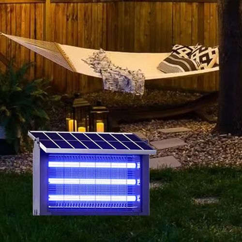 Lâmpada solar assassina de mosquitos, alimentada por energia solar sem fiação. A luz azul atrai mosquitos + controle físico de mosquitos. Seguro e ecologicamente correto. Pode ser pendurado ou conectado ao solo. Tem um amplo alcance para matar mosquitos, permitindo que você fique livre de problemas com mosquitos em cenários ao ar livre. É um guardião atencioso para uma noite de verão livre de mosquitos ao ar livre.