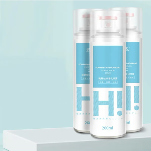 A cura para o cheiro de sapato!  Este spray pode eliminar odores e inibir bactérias.  Seca rápido e é adequado para qualquer material.  Pode ser usado em tênis, sapatos de couro, meias, armários de sapatos e banheiros.  A operação é simples, tem grande capacidade e é mais durável.  Você não vai sujar seus sapatos ao tirá-los.  Faça o pedido hoje e você receberá 5 frascos de bico branco de 260ML - frasco M com spray anti-odor e anti-bactériano para plantas de íons prateados.