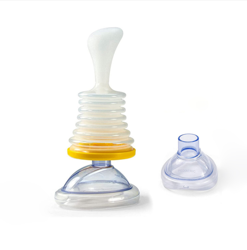 O dispositivo de primeiros socorros para asfixia é uma ferramenta que salva vidas para obstrução das vias aéreas.  É leve e portátil, com uma alça que se encaixa na boca e no nariz.  Ele pode criar pressão negativa para remover objetos estranhos das vias aéreas, permitindo um tempo precioso para os primeiros socorros de asfixia e servindo como um escudo de proteção de vida para residências e locais públicos.