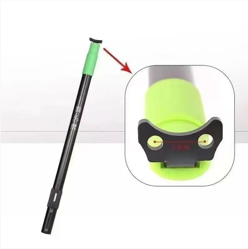 Owl telescopic exercise pole, two-section automatic locking design, adjustable length. The non-slip handle provides a stable grip. The U-shaped head of the pole can be paired with a green light positioning accessory. When folded, it is small in size and convenient for carrying and storage. It is suitable for leisure exercises in open outdoor areas. Before use, check the locking mechanism, select a compliant area, and take safety precautions.