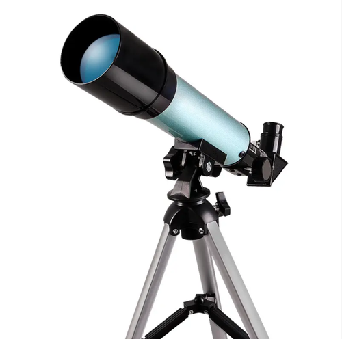 Telescópio Espacial 90x (com tripé portátil): Equipado com duas oculares - H20mm e H6mm, possui distância focal de 360mm e abertura de 50mm.  Pode fazer com que os planetas e a lua pareçam muito maiores e mais brilhantes diante de seus olhos.  É um excelente ajudante para os entusiastas da astronomia explorarem convenientemente o universo.  Apresenta as maravilhosas cenas do universo diante de seus olhos, o que é realmente surpreendente!