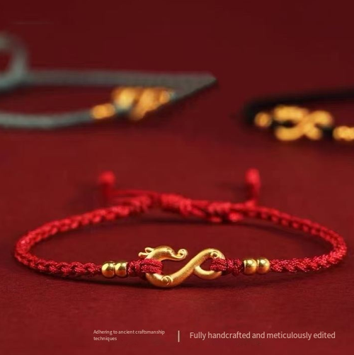 This red rope bracelet is meticulously crafted using traditional techniques. The golden dragon pendant depicts the dragon diving into the deep sea, while the golden beads add a touch of elegance. If you place an order today, you will receive a total of four products - four ancient-style red rope woven bracelets (in red, wine red, black, and green). This is a gentle and lucky item, suitable for personal collection or as a gift.