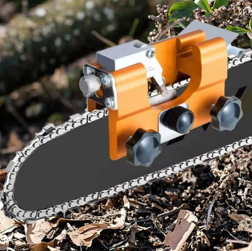 Esmerilhadora de corrente manual compatível com várias especificações de correntes de motosserra.  Uma vez fixada, a cabeça de moagem manual pode ranger os dentes da corrente, tornando correntes cegas afiadas instantaneamente. O corpo é pequeno e portátil.  A cabeça de desbarbagem é resistente ao desgaste e estável em seu posicionamento, o que pode proteger a corrente e prolongar sua vida útil.  É adequado para diversos cenários e pode economizar custos e melhorar a eficiência.