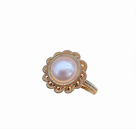 Royal Collection Gold Wire Wrapped Natural Pearl Ring