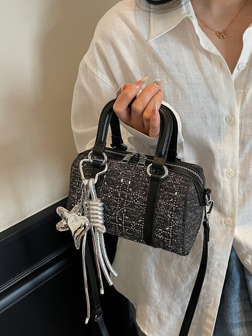 2025 Viral Vintage Denim Boston Bag - Crystal Accented K-Fashion Crossbody, Luxe Niche-Design Goes with Everything