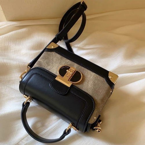 Walnut Box Small Square Bag Women 2025 New Explosive Model Super Hot Hand Carry Shoulder Crossbody Bag