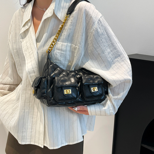 2026New diamond chain underarm bag fashionable and versatile crossbody bag multi-pocket dumpling bag