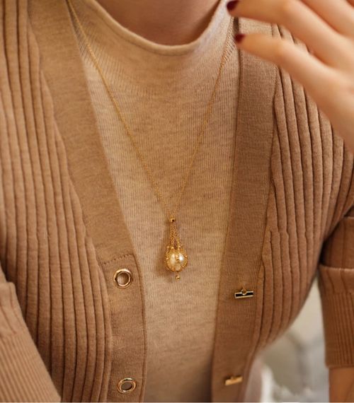 New Arrival TikTok Hit Pearl Necklace | Metal Mesh & Crystal Woven Net Pearl Choker for Sweaters, Random Colors