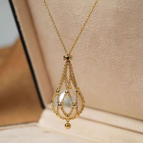 New Arrival TikTok Hit Pearl Necklace | Metal Mesh & Crystal Woven Net Pearl Choker for Sweaters, Random Colors