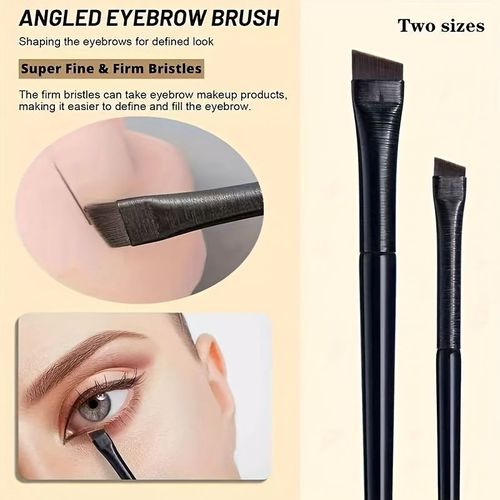 eyeliner brush
