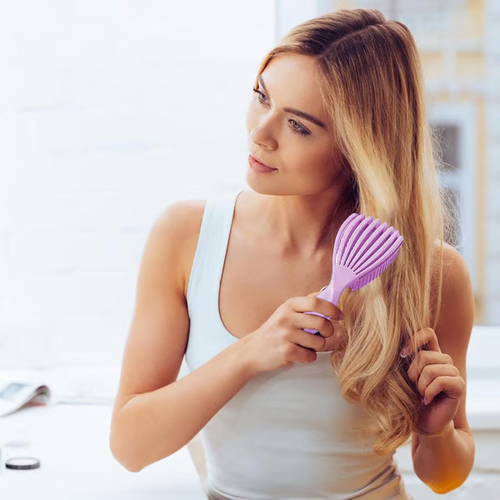 Curl-Soothing Hair Brush
