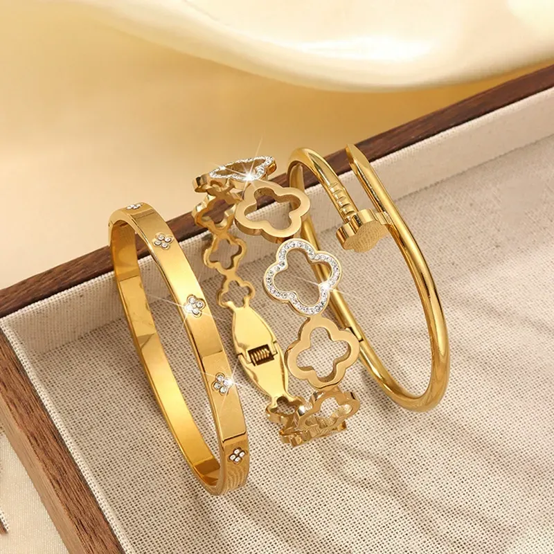 Women's Stainless Steel Bangle Bracelet Set, Chain & Flower Design Jewelry, Perfect Gift for Mom, Mother's Day, Birthday, Party Wear