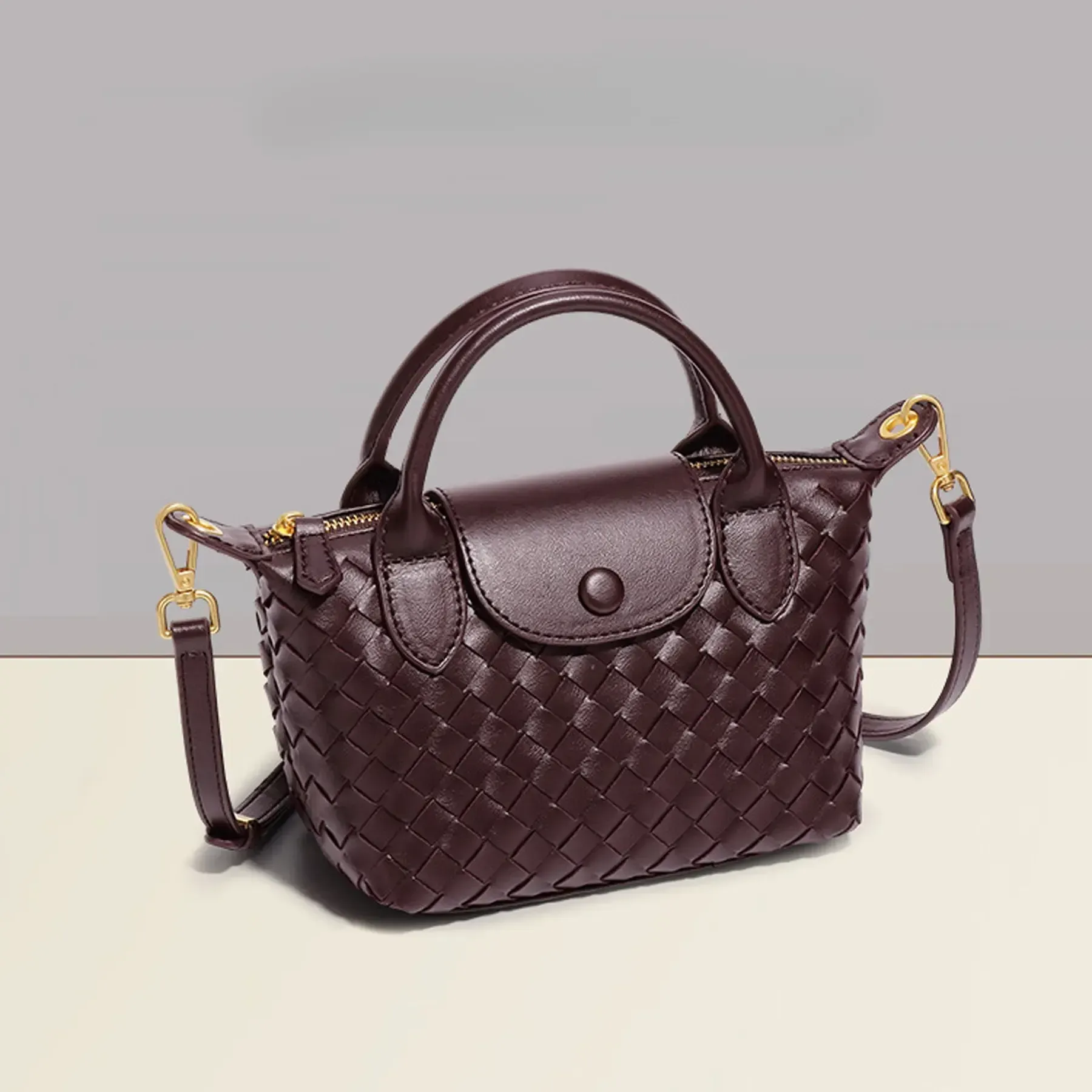 Hand-woven Shoulder Dumpling Bag 2026 New PU Leather Fashion Commuter Messenger Bag