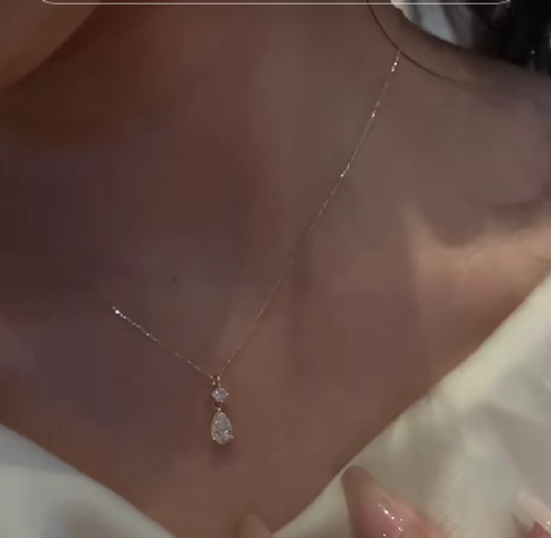 2025 New Minimalist Waterdrop Zircon Necklace | Sparkling Luxury Dainty Chain | Trendy Hypoallergenic Collarbone Jewelry delivery in 3 days