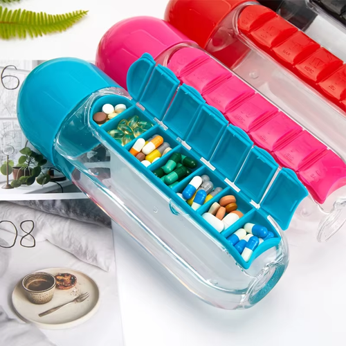 Multifunctional 2-in-1 medicine box and water cup