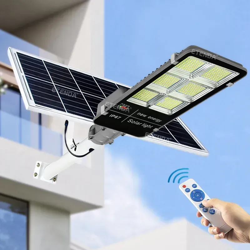 Solar - charged street lights