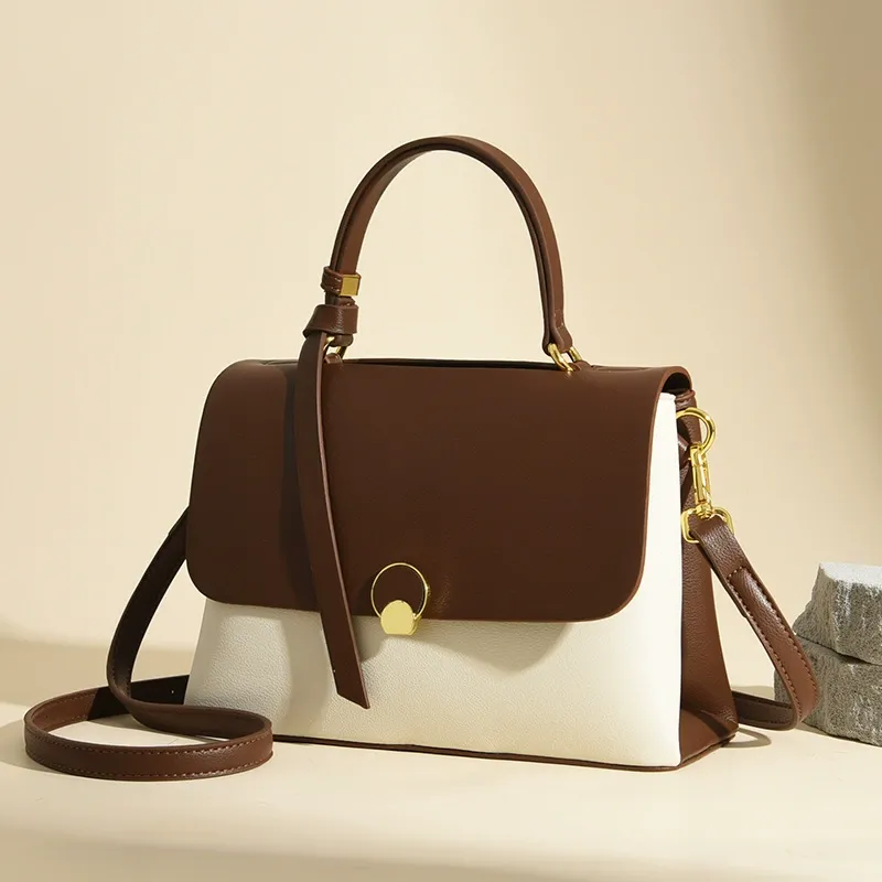 This year's popular textured handbags, high-end shoulder bags