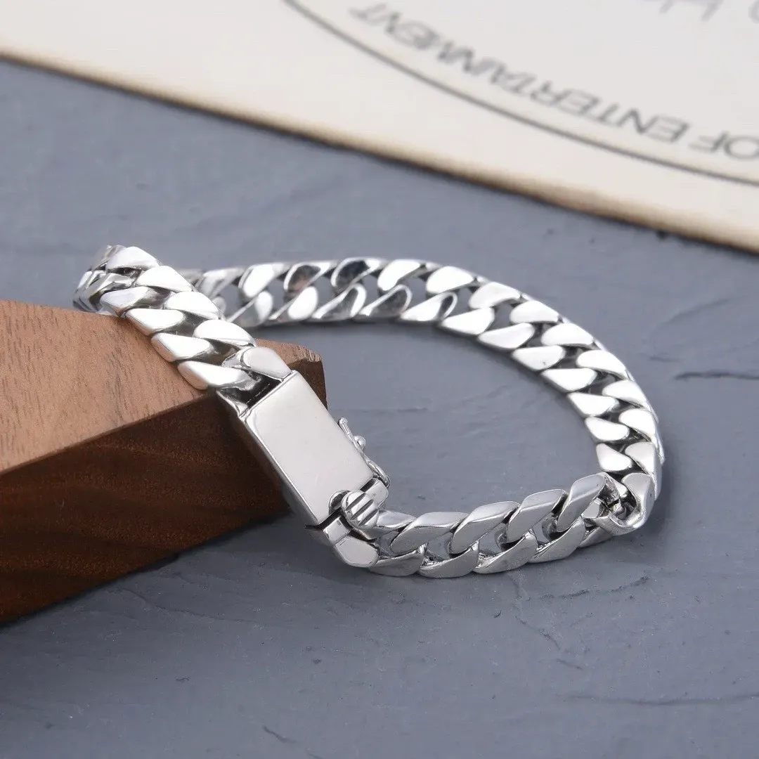 High quality fashionable and personalized Cuban bracelet for men