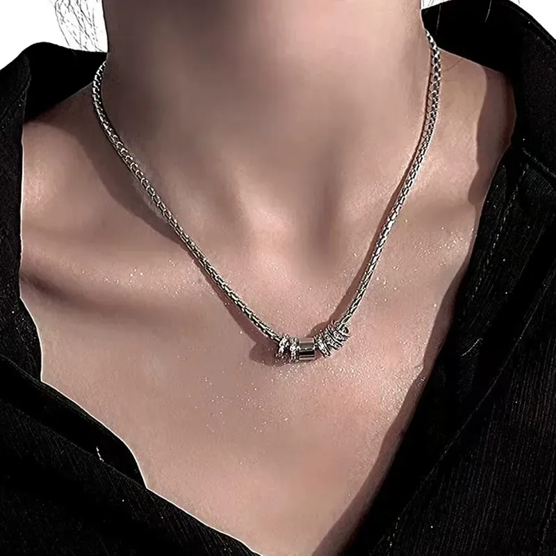Titanium steel necklace, neutral cool style, diamond hoop pendant, titanium steel necklace, unisex