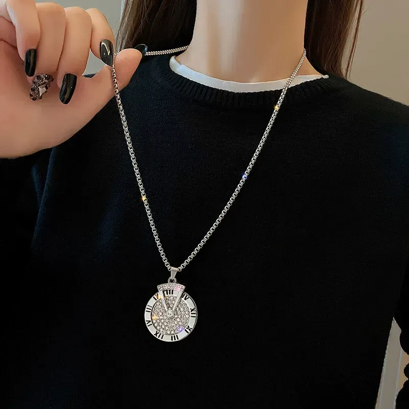 Roman numeral sweater chain, long necklace for men, hip-hop, versatile, rotating pendant