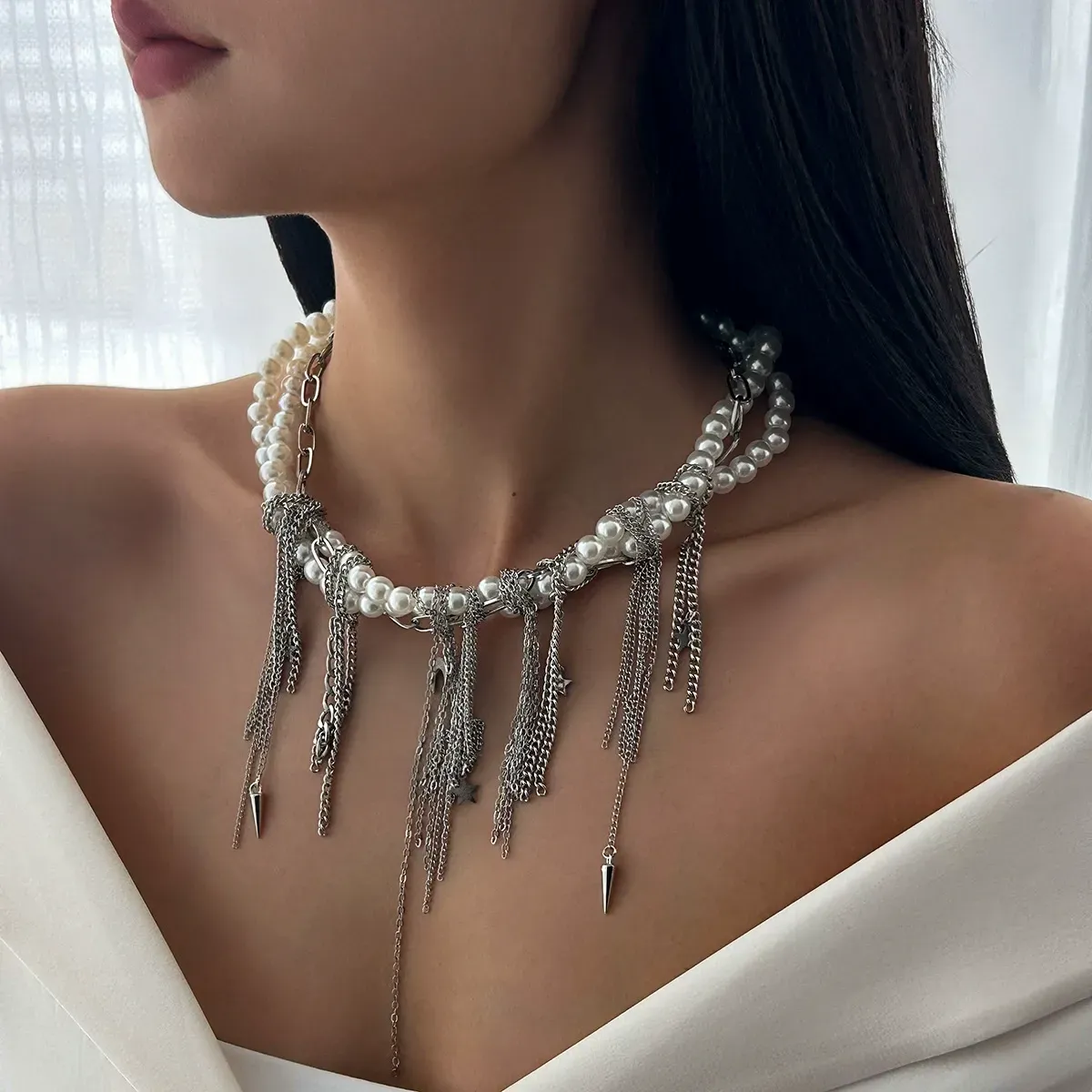 Popular pearl pendant necklace, personalized tassel pearl chain