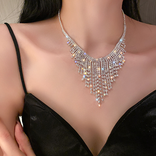 Fashionable and exaggerated personality necklace, new rhinestone tassel necklace