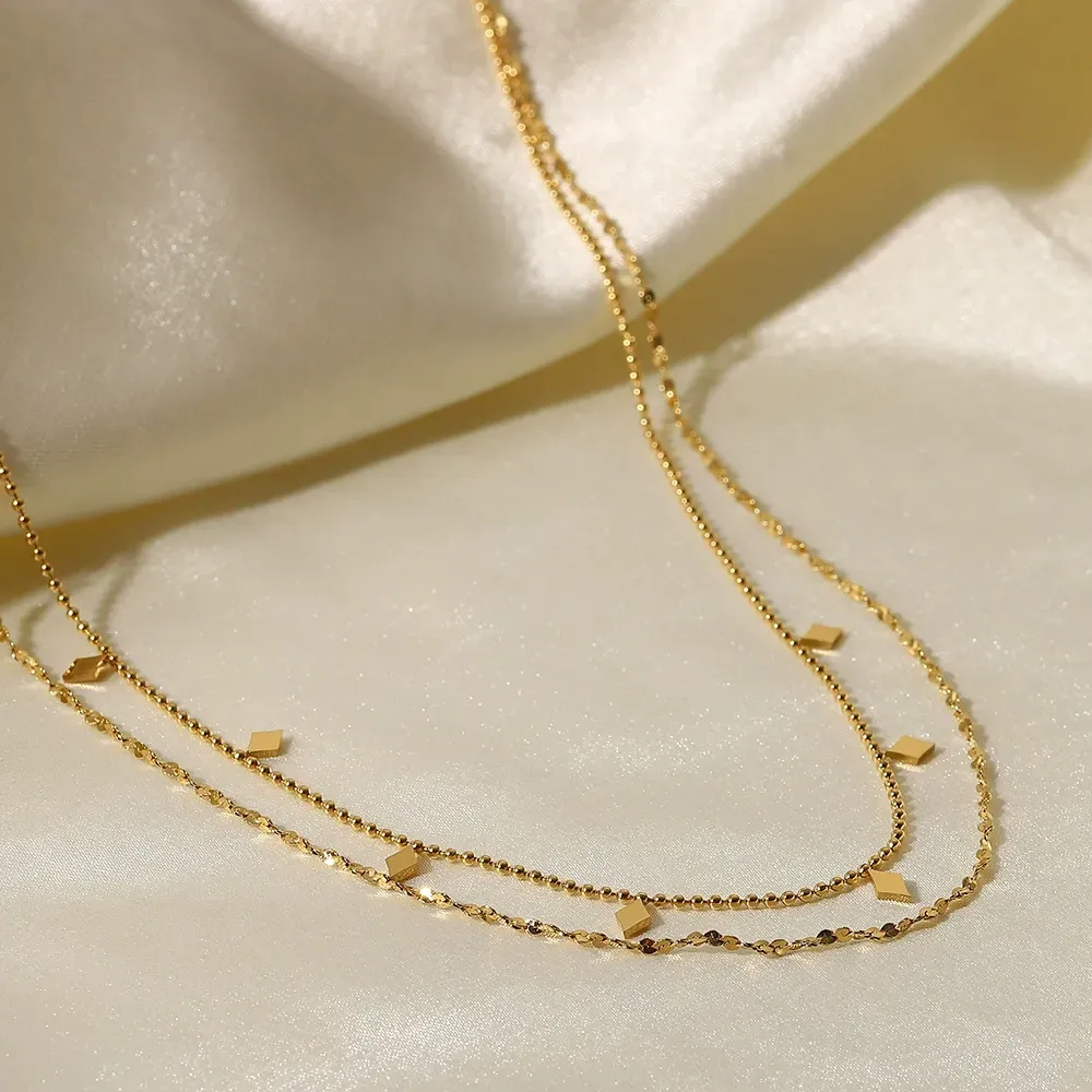 Light luxury double-layer diamond sequin titanium steel necklace, no fading