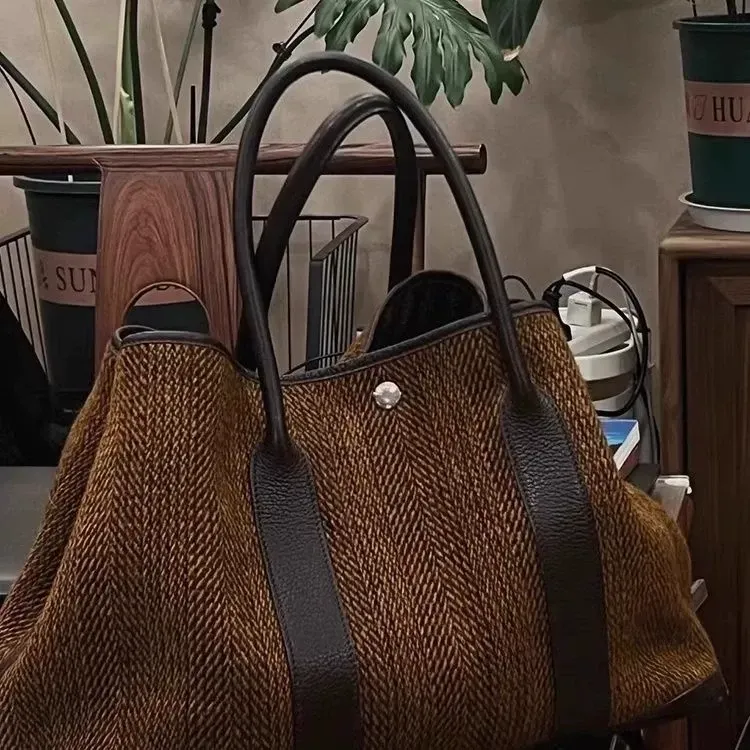 New autumn and winter women's bag fashionable temperament shoulder handbag large bag