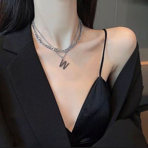 Titanium steel personalized letter W necklace double layer necklace