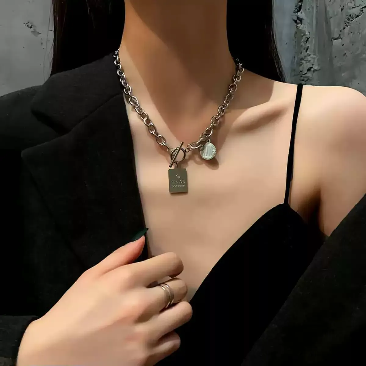 Trendy stainless steel necklace for men and women, hip-hop personality ins clavicle chain trendy hiphop