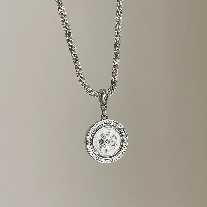 Rotatable silver fashion necklace, no fading