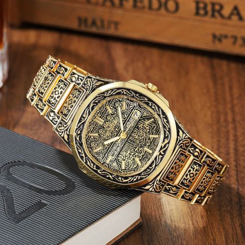 Hot-selling trendy and fashionable men's steel watch with square relief quartz watch