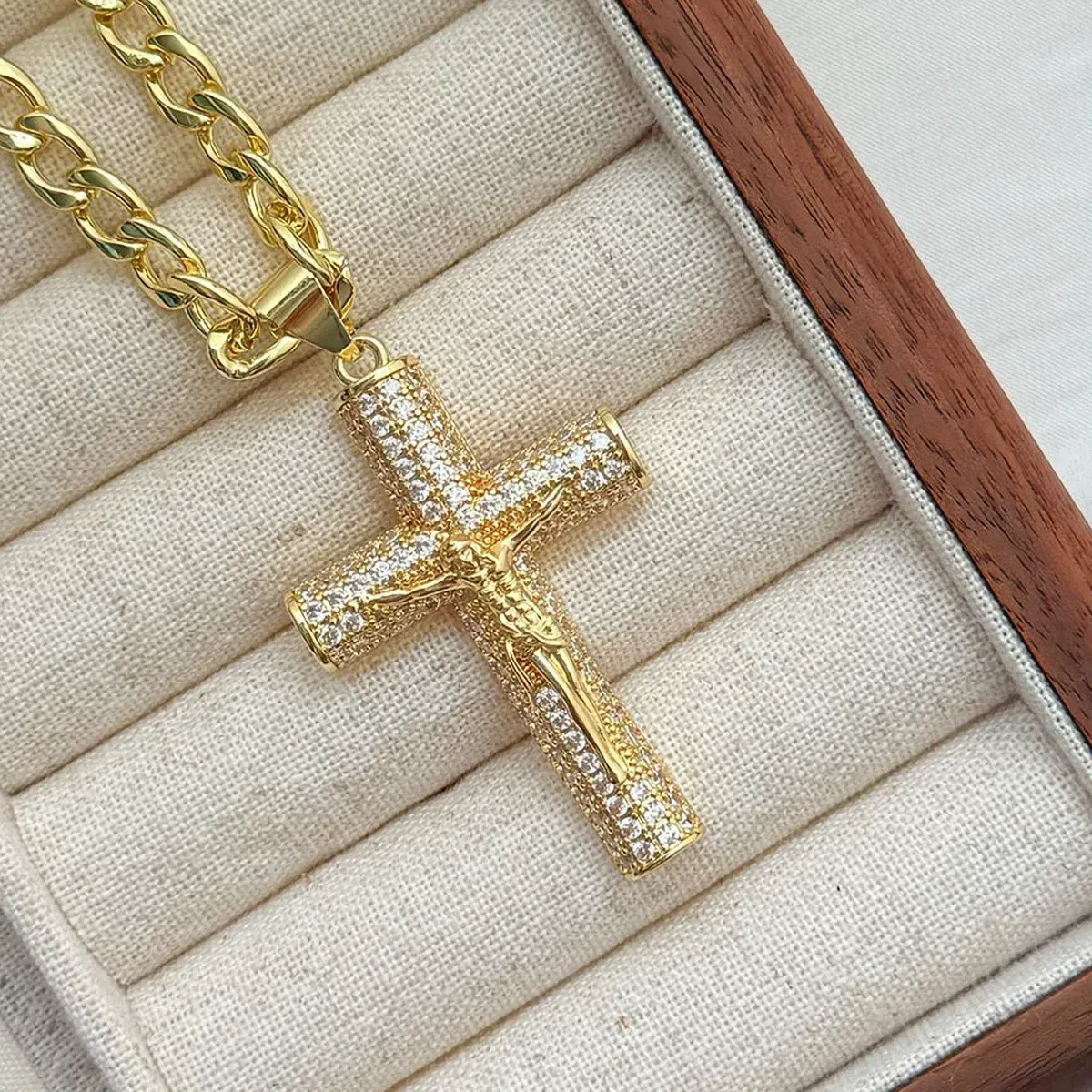 Large Diamond Cross Gold-Plated Cuban Chain Necklace with Pendant Hip-Hop Fashion Jewelry