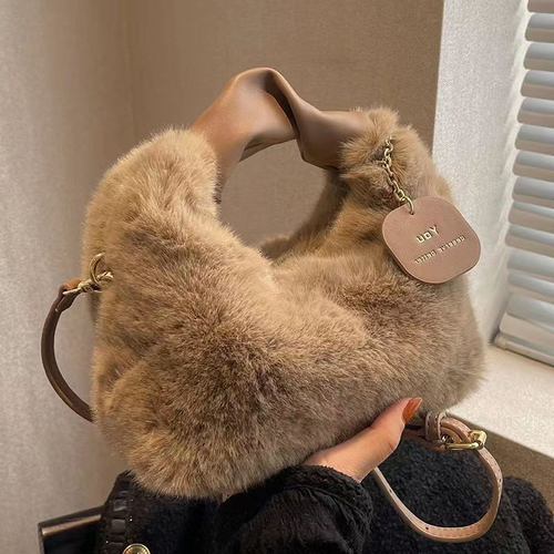 Furry small bag women's 2025 popular new autumn and winter plush crossbody handbag