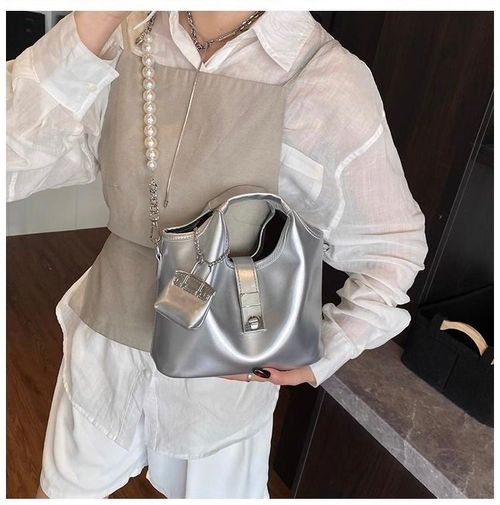 New silver bag, super hot handbag shoulder bag