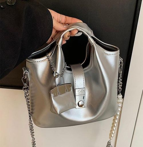 New silver bag, super hot handbag shoulder bag